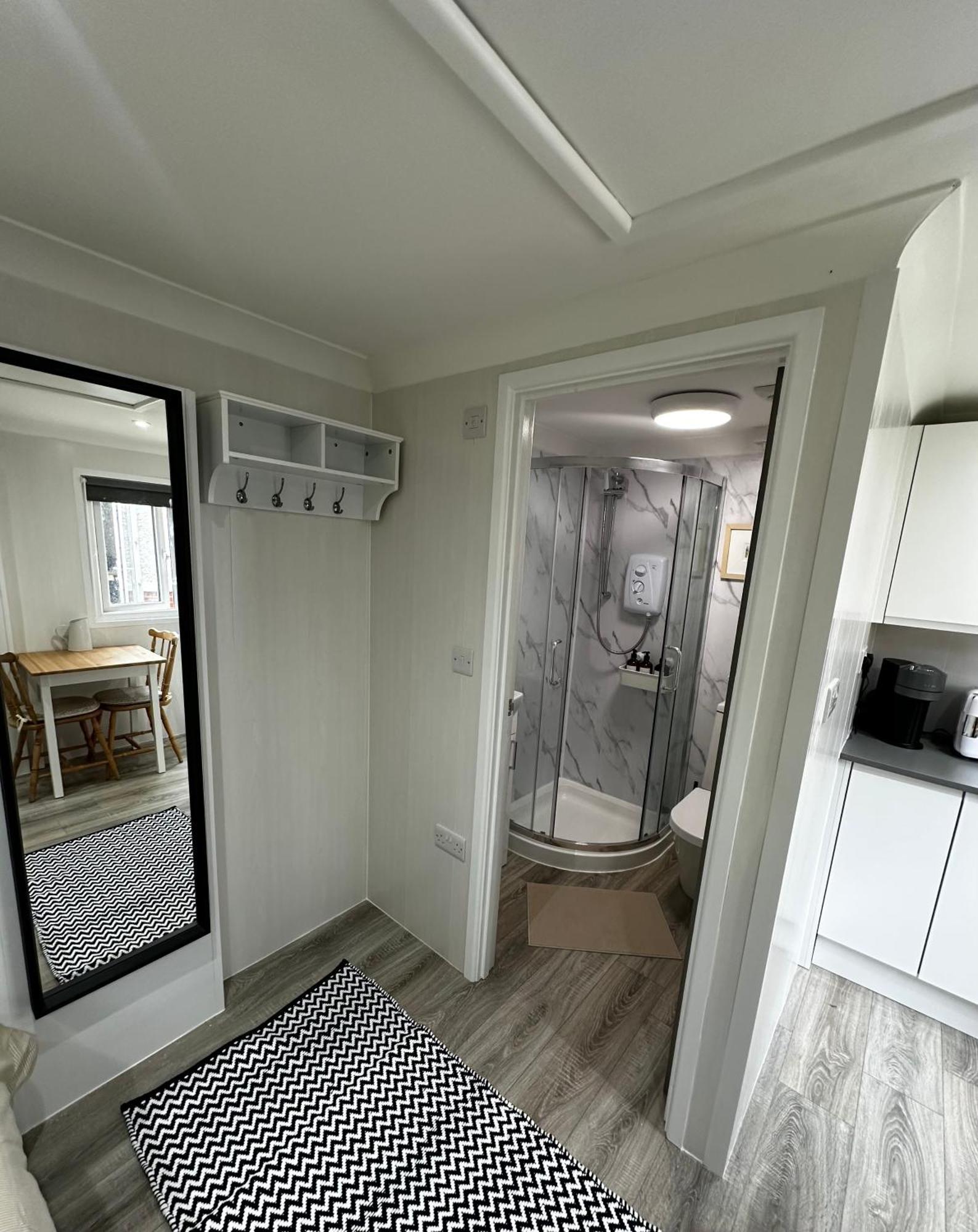 Peaceful Southbourne Studio - Pets Welcome Bournemouth Exterior photo